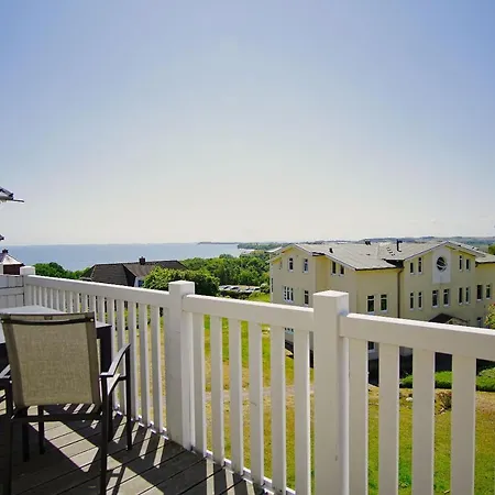 Mit Meerblick Und Balkon, Strandnah, Gratis Nutzung Vom Ahoi Erlebnisbad Und Sauna In Sellin - Meeresblick 51 Apartment *
